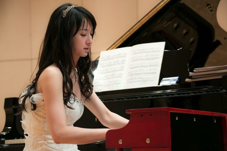 《小奏鳴曲是什麼程度？到底要學多久？同時還學什麼曲子呢》